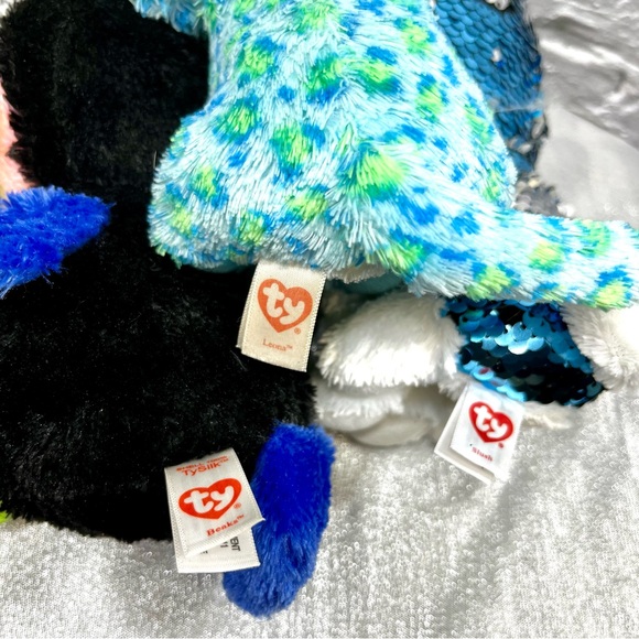 TY Lot of 8 - Stuffed Animals - Picture 6 of 9